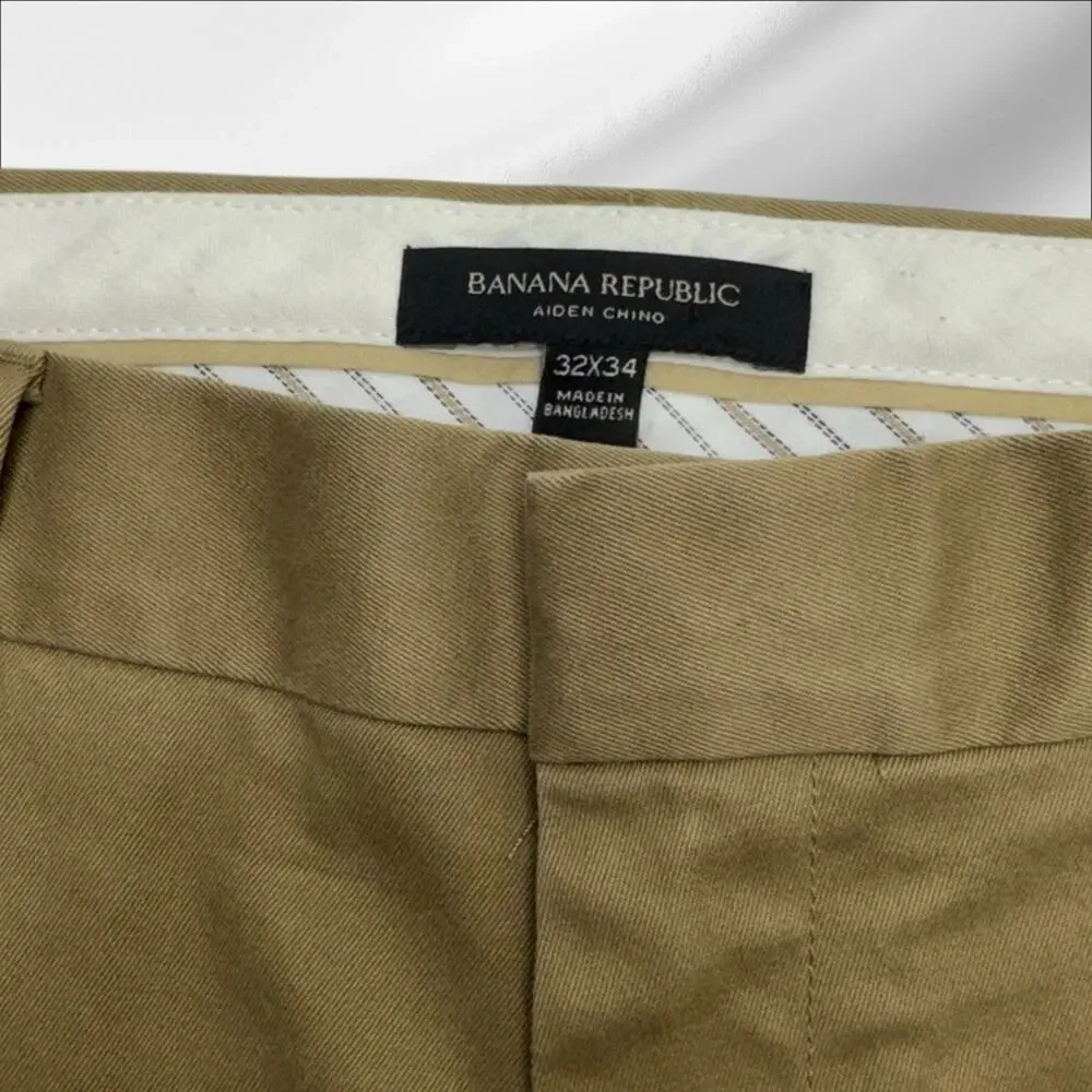 BANANA REPUBLIC Men’s 32 x 32 Tan AIDEN CHINO Pant
